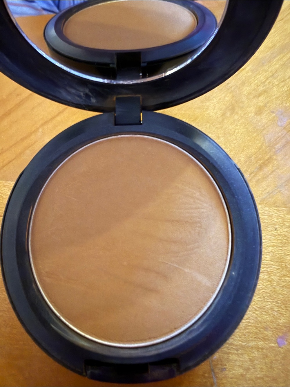 MAC Cosmetics Studio Fix Pressed Powder - Compact C8 original formula